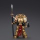 Figura dorada Sanguinary Guard Warhammer con lanza y pistola