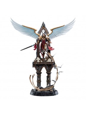 Statue de Celestine the Living Saint de Warhammer 40,000