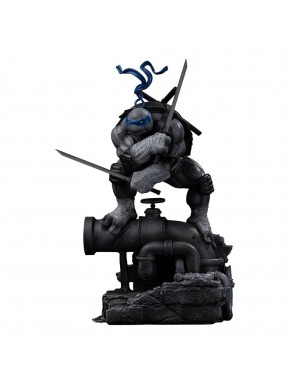 Statue Leonardo Noir et Blanc Tortues Ninja