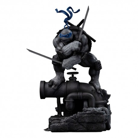 Statue Leonardo Noir et Blanc Tortues Ninja