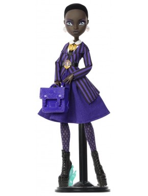 Muñeca Bianca Barclay de Monster High con uniforme púrpura