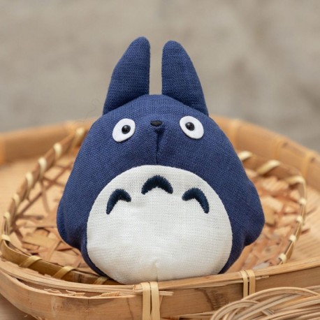 Peluche azul e branco do Meu Vizinho Totoro 10 cm