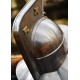 Casco de gladiador tracio de acero con adornos de latón