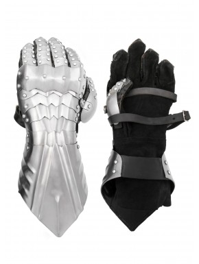 Guanteletes de combate de acero con interior de cuero