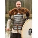 Armadura medieval tipo Birka em aço e couro