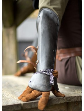 Protección de brazo Bazuband de acero oscuro Epic Armoury