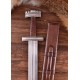 Espada vikinga de Hedmark con vaina de cuero