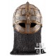 Réplica de capacete viking Valsgärde 8 com avental de corrente
