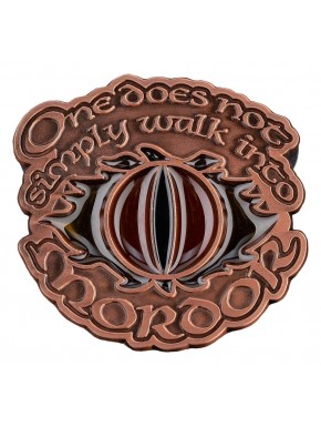 Pin El Señor de los Anillos con Ojo de Sauron y frase icónica