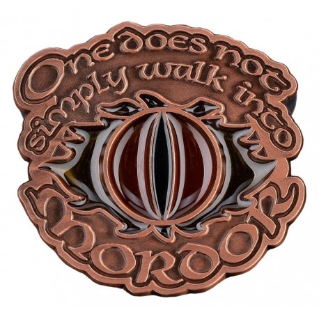 Pin El Señor de los Anillos con Ojo de Sauron y frase icónica