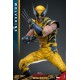 Figura Wolverine Deluxe 1/6 en traje amarillo y azul con accesorios.
