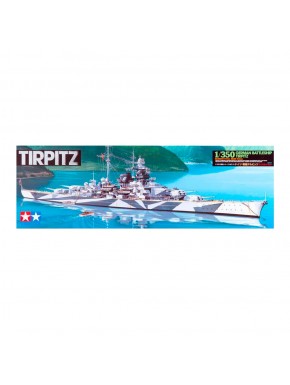 Modelo do couraçado alemão Tirpitz em escala 1/350