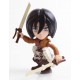 Conjunto de duas figuras chorando de Eren e Mikasa de Attack on Titan