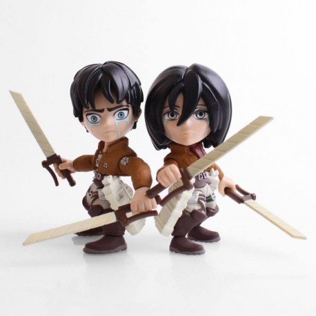 Conjunto de duas figuras chorando de Eren e Mikasa de Attack on Titan