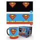Taza térmica con diseño de traje de Superman