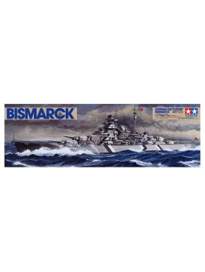 Modelo montado do couraçado Bismarck da Tamiya
