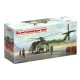 Modèle à l'échelle de la base de combat Phu Bai 1968 avec hélicoptère CH-54A