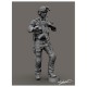 Figura de soldado ucraniano con equipo táctico