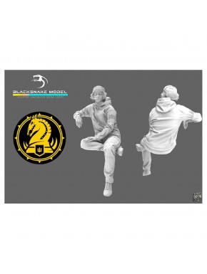 Figura em escala 1/16 de tripulante ucraniano de Bradley