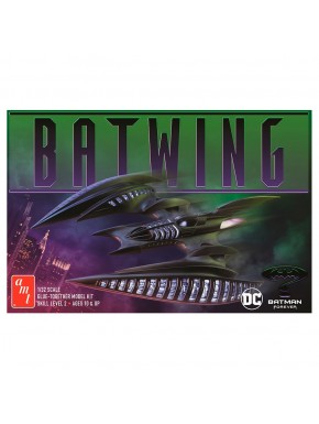 Maqueta del Batwing de Batman Forever de AMT a escala 1/32