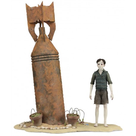 Figure The Spine of the Devil Santy and Pump NECA Guillermo del Toro's Signature Collection