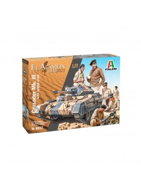 Modelo em escala 1/35 do Crusader Mk.III com tripulação britânica