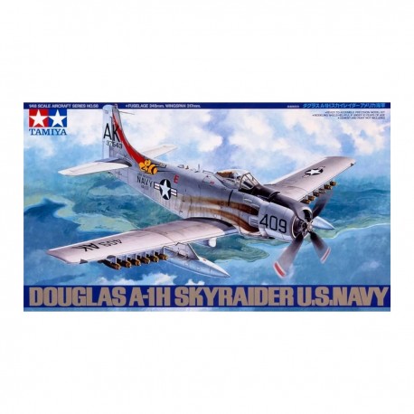 Maquette de l'avion Skyraider A-1H de l'U.S. Navy