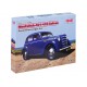Modelo a escala Moskvitch-401-420 Saloon