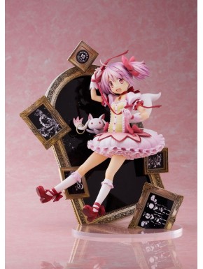 Estatua Madoka Kaname 10th Anniversary con marcos dorados