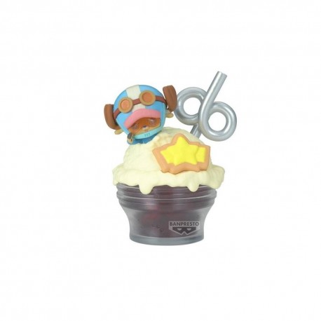 Figurine de Tony Tony Chopper sur dessert par Banpresto