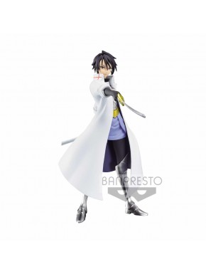 Figurine Banpresto de Hinata Sakaguchi 17 cm avec épée et manteau blanc