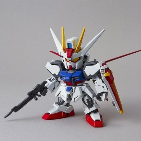 Maquette SD Gundam EX Standard Aile Strike Gundam de Bandai