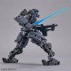 Modèle FORESTIERI 02 de Bandai en action avec épée