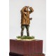 Figura de resina piloto britânico 1/32 verificando óculos