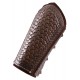 Brassard en cuir marron avec relief et lacets