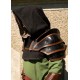 Armure en cuir pour épaules et cou noir et marron