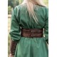 Ceinture large en cuir marron foncé avec coutures tressées