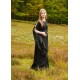 Robe médiévale noire avec lacets à l'arrière