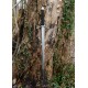 Espada Claymore escocesa decorativa con detalles en trébol