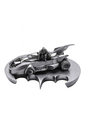 Figurine de la Batmobile de Batman de 21 cm
