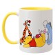 Tasse blanche avec personnages de Winnie l'Ourson et amis