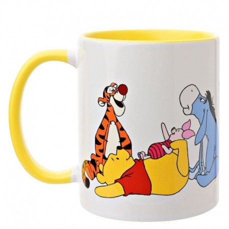 Tasse blanche avec personnages de Winnie l'Ourson et amis