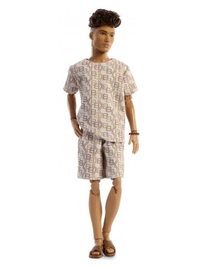 Poupée Ken Barbie Basics avec tenue à imprimé chaîne
