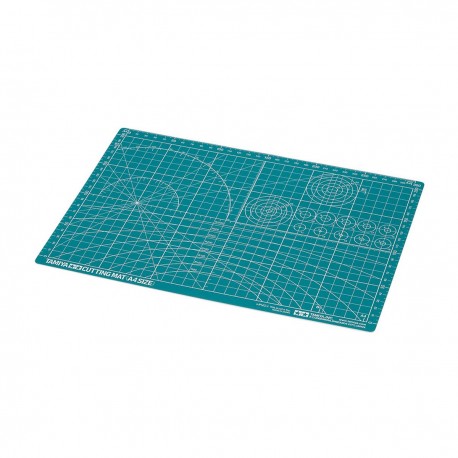 Tapis de découpe vert Tamiya A4 avec grille et marques