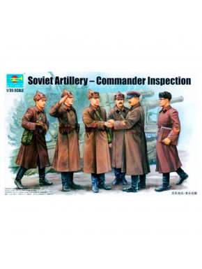 Maquette 1/35 Inspection Commandant B-4 Soviétique Trumpeter