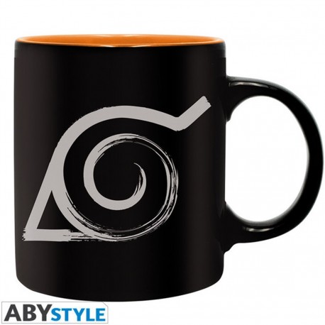 Taza negra de Naruto con símbolo de Konoha