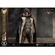 Statue Paul Atreides Dune avec cape et crysknife