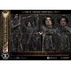 Statue Paul Atreides Dune avec cape et crysknife