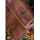 Sac romain en cuir marron avec sangles