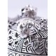 Broche ovalado vikingo de Birka con cabezas de caballo